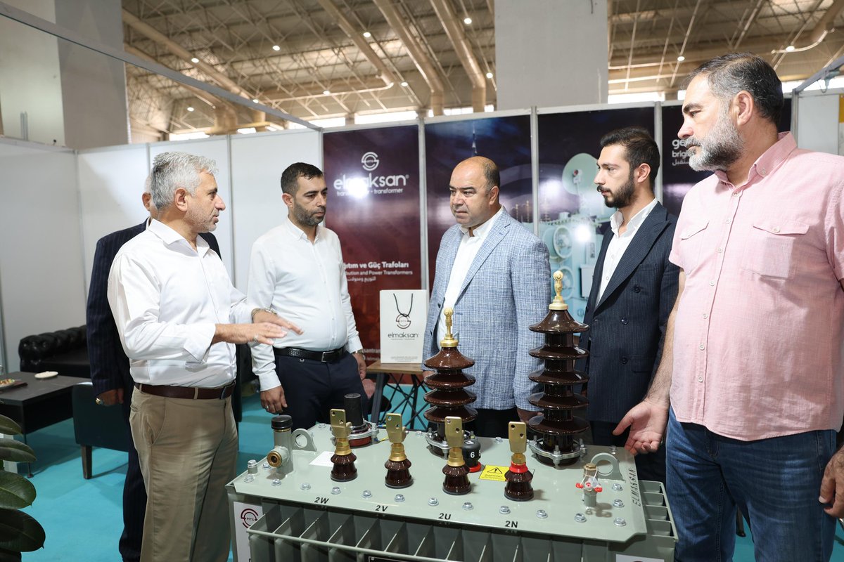 Belediye Başkanımız Nihat Çiftçi; TOBB Şanlıurfa Genç Girişimciler İl Kurulu tarafından, Ticaret ve Sanayi Odasının desteğiyle düzenlenen, Genç Girişimciler ve Kariyer Günleri Fuarına katılarak girişimciler ile bir araya geldi.