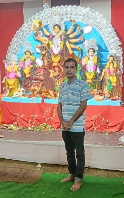 ProdipK81230577's tweet image. On this auspicious occasion of Bijoya Dashami. May the blessings of goddess Durga be upon everyone. 
Shubh Bijoya 🙏 
#ShubhoBijoya 
#Durgapujo2025
#jaimaadurga 
#Everyone