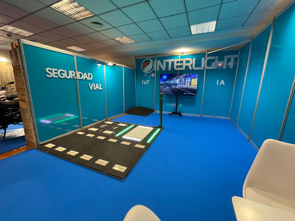Interlight tweet media