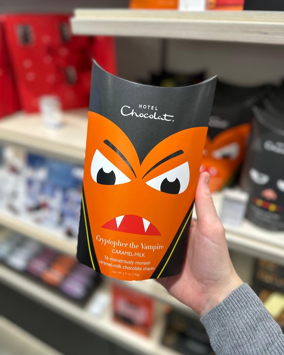 County Mall Crawley tweet media