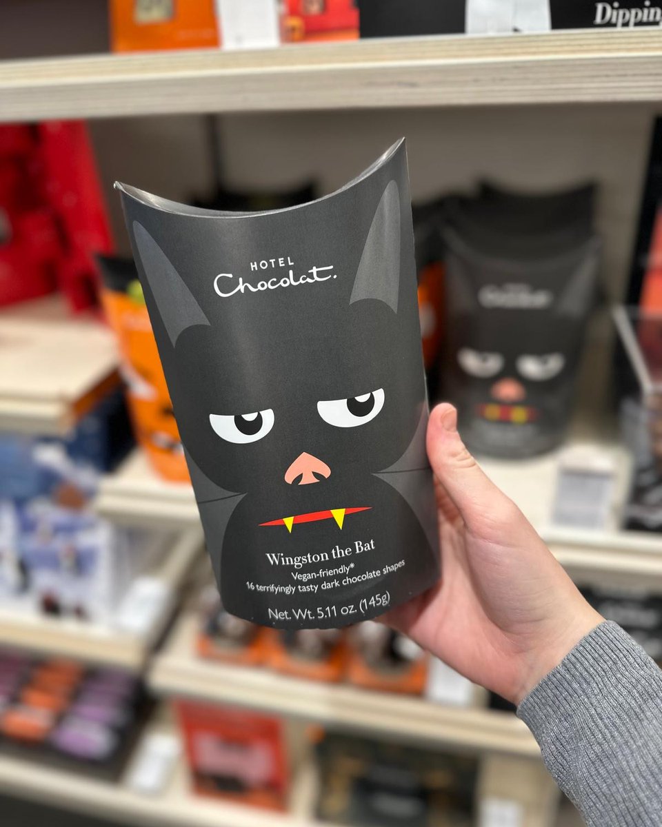 County Mall Crawley tweet media