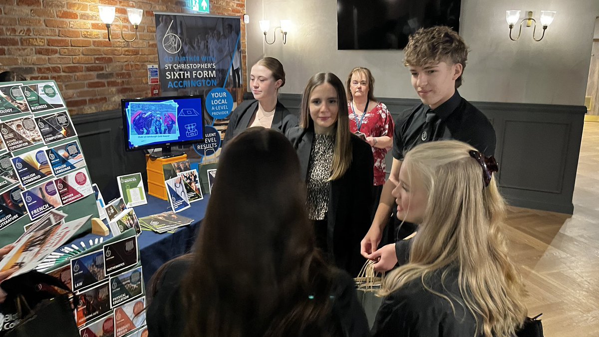StChrisCEHigh's tweet photo. Our Year 11s are making the most of finding out about their options at @AmazingAccy’s #FuturesEvent 2025 this morning. There are lots of further education and apprenticeships providers, as well as some of the top business from the around the borough providing valuable advice. https://t.co/3jMQMvOyVO