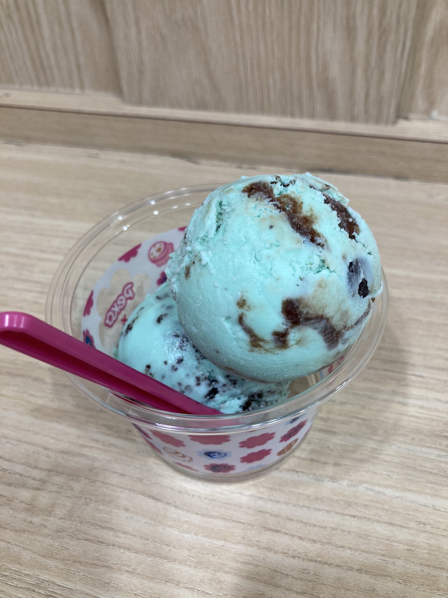 チョコミント クランチ2割増量！セブンイレブン新発売『DANDY CHOCOMINT』で