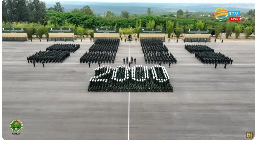 FilsDeBoncoeur's tweet photo. Aka kantu nyamara karasa neza 

From 2000-2025 imyaka ibaye 25 ishuli rikuru rya Gisirikare rya Gako ritanga amasomo.

#CadetOfficerGraduation 
#RwandaWorks https://t.co/AaFDIPVAN7