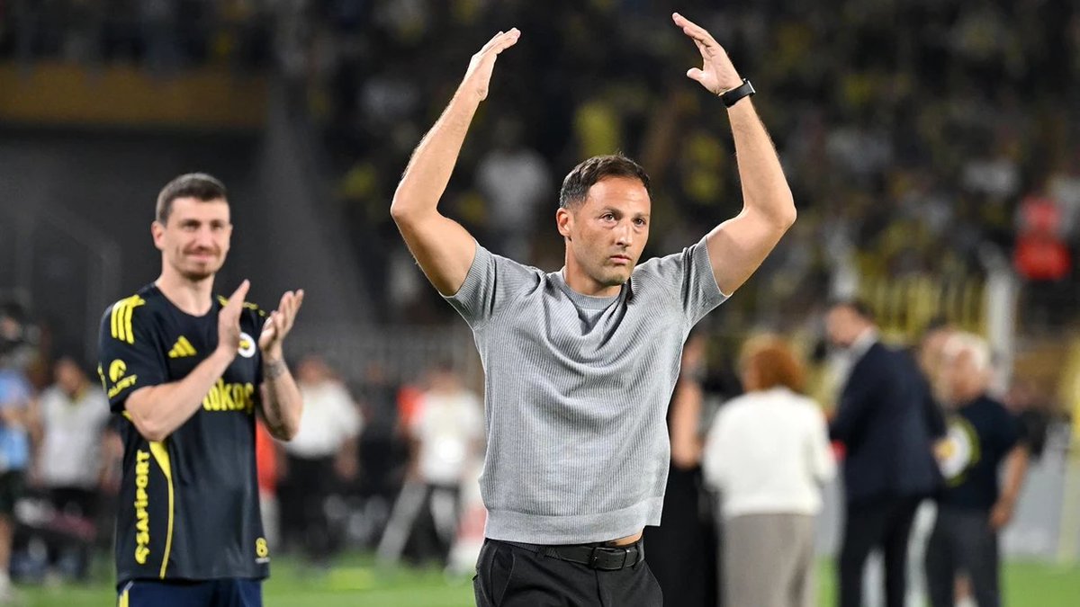 🗣️ Onur Çubukcu: "Fenerbahçe taraftarı ne kadar farkında bilmiyorum ama dün öğrendiğim kadarıyla Tedesco, Samandıra içinde tahmin edildiğinden bile fazla seviliyor."