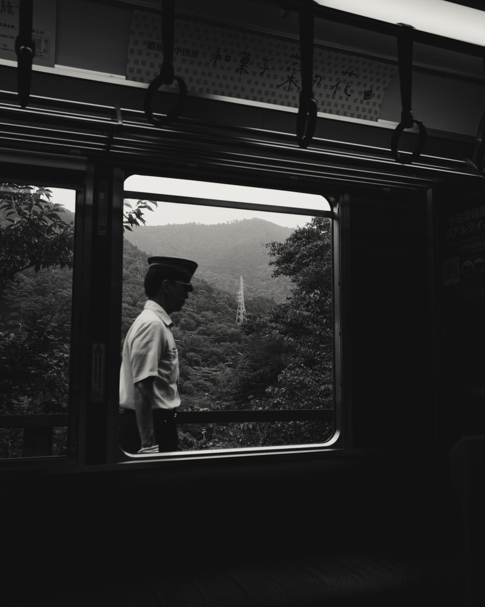 DylanCalluy's tweet image. Monochrome preset available | Built for both Lightroom Mobile and Desktop

Available through link below!