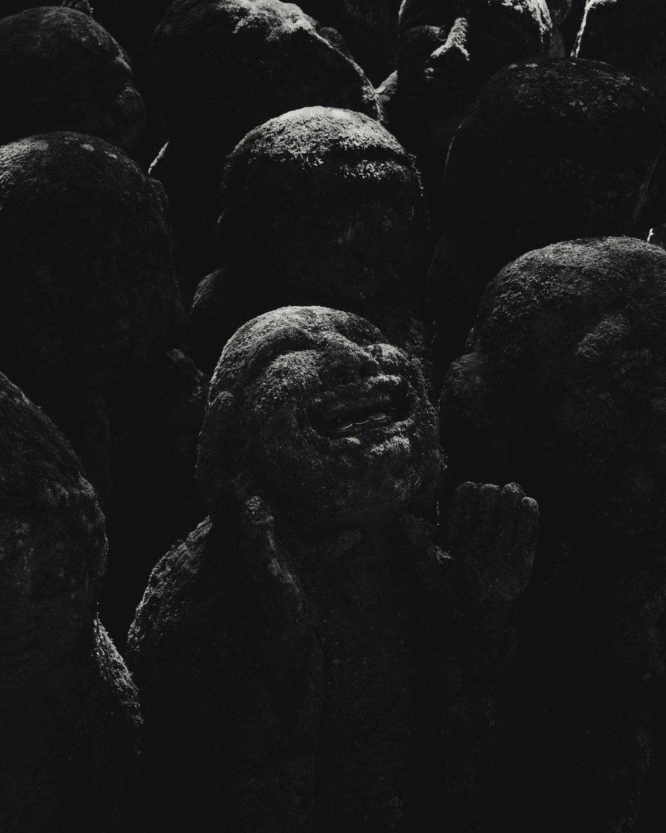 DylanCalluy's tweet image. Monochrome preset available | Built for both Lightroom Mobile and Desktop

Available through link below!
