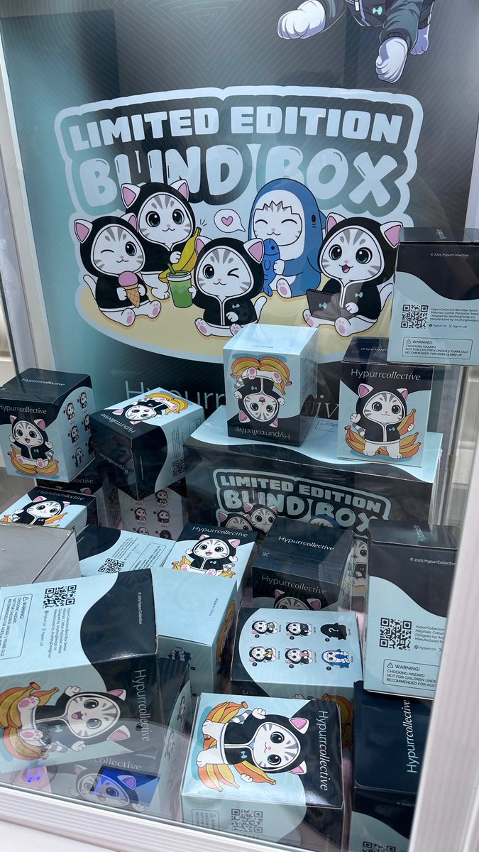 Metcon0's tweet image. Ending off the super busy Token week with the @hypurr_co community 🥳

thank you @kirbyongeo @NarwhalTan  @0xVelocity88 and the team behind @hypurr_co for organising such an amazing event!!!

kop some cute merch and hypurr labubu blind box 🤩

hyperliquid