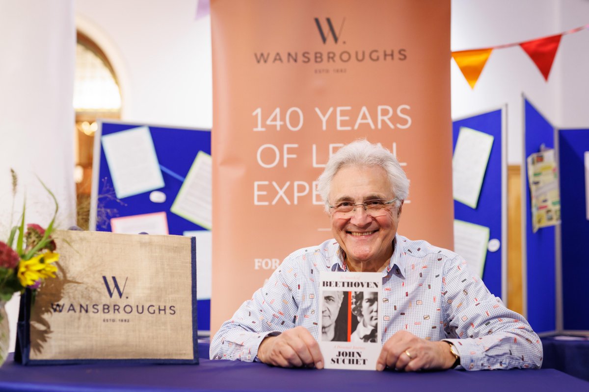 eandtbooks's tweet photo. The wonderful @johnsuchet1 speaking about his favourite composer Ludwig van Beethoven at Marlborough LitFest!
John's latest book, In Search of Beethoven, is out now in paperback: https://t.co/CUbbYN3tX9
📸 Ben Phillips Photography
#InSearchOfBeethoven #Beethoven #ClassicalMusic https://t.co/e7P3UN4f3h
