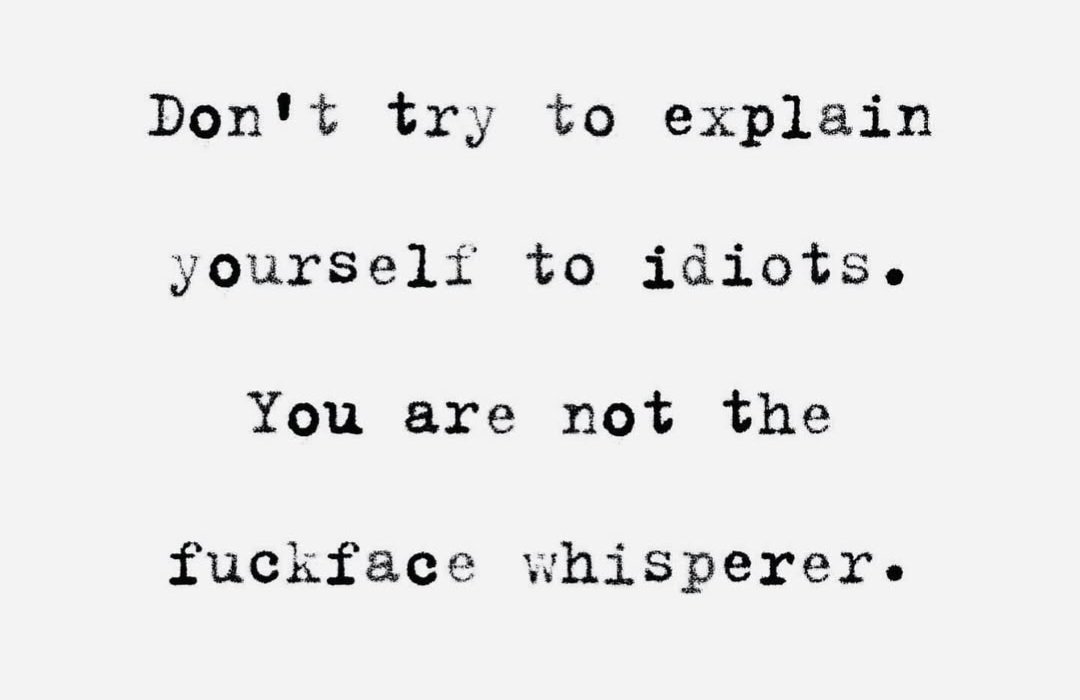 BMadigin's tweet photo. Good morning, everyone. It's Friday, and I won't be dealing with idiots 😀☕️🤣☀️
It's time for some sun & fun for the weekend ✈️⛱️
#Florida
#earlyflight https://t.co/6jvT6UYKXi