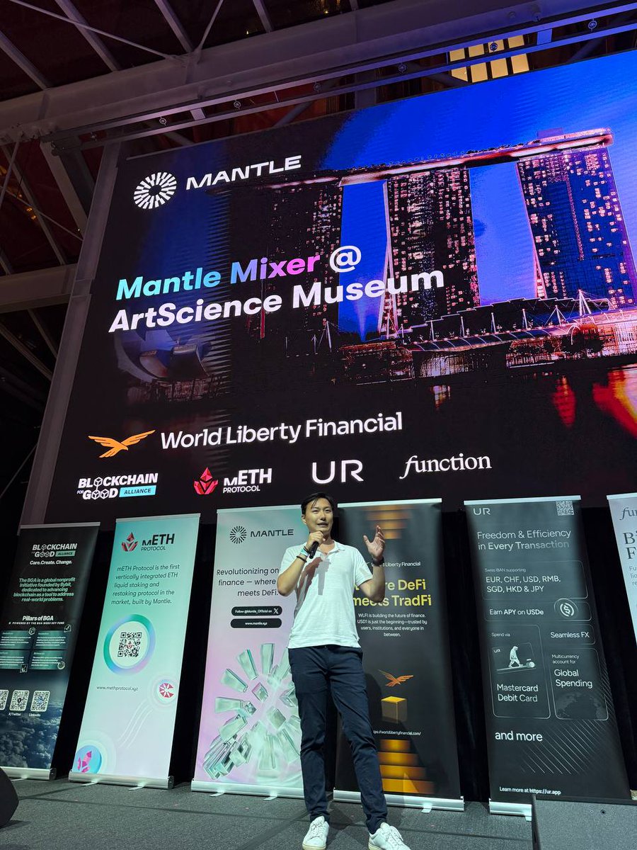 FunctionBTC's tweet image. It was a pleasure to join @worldlibertyfi, @ChainforGood, @mETHProtocol, @UR_global, @Mantle_Official, and @Bybit_Official on stage at the Mantle Mixer this week during Token2049.
@bozhangles, Head of Institutional Strategy at @Function shared our vision going forward:โฆ