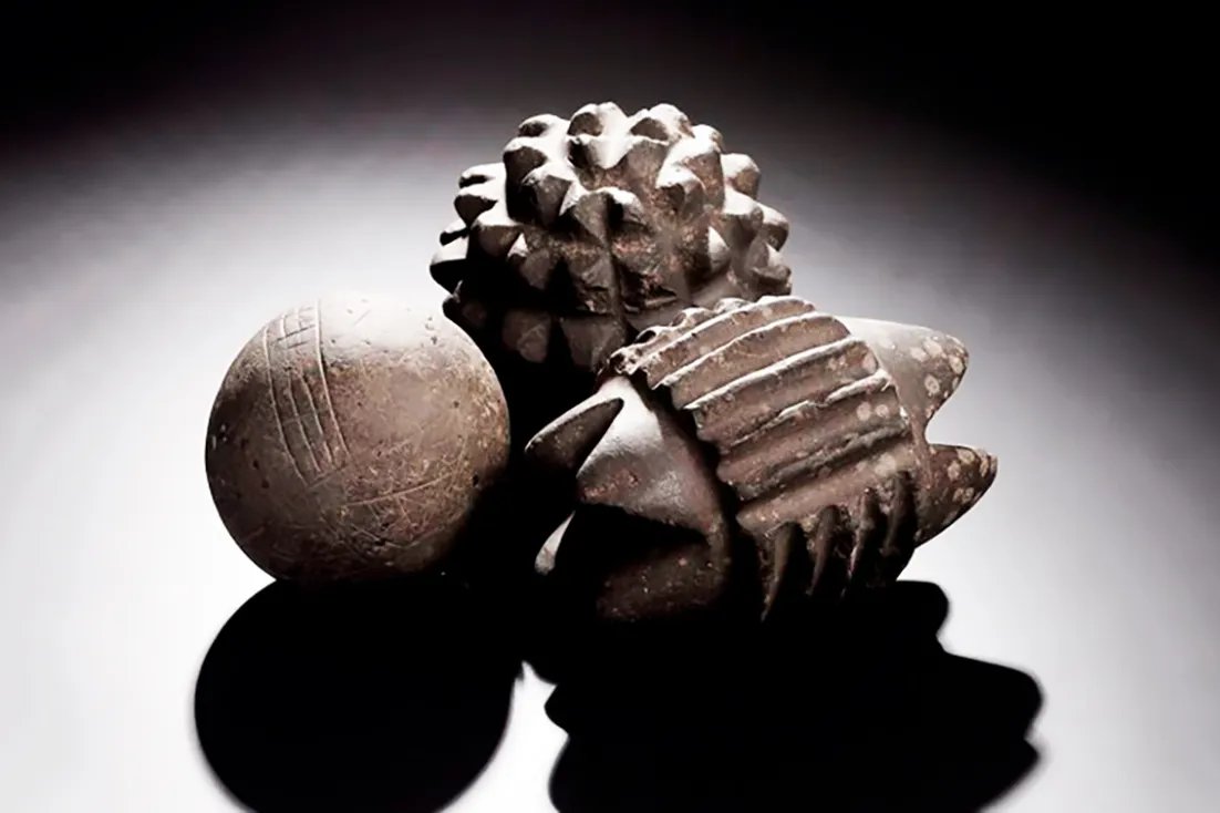 MichaelButtonX's tweet image. Archaeologists can&apos;t explain these objects found at Skara Brae on Orkney, UK

What could their purpose have been?