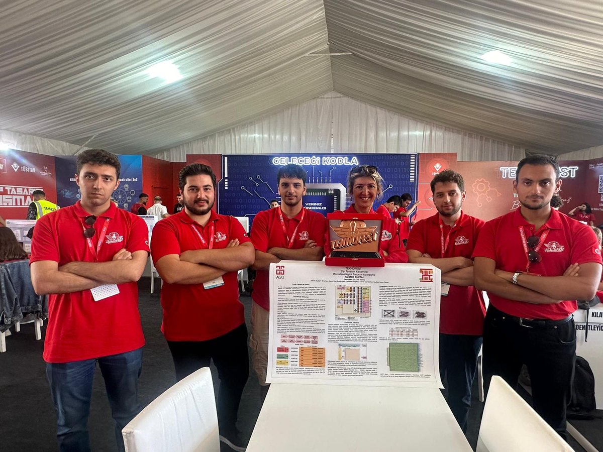 agucomputer's tweet photo. Sümer Dijital Takımı'ndan Teknofest Çip Tasarım Yarışması’nda 3.’lük ! Takım danışmanı Dr. Fatih Altındiş’i, destekleri için Dr. Evren Mutlugün ve Dr. Gülay Yalçın Alkan’ı  ve öğrencilerimiz Emirhan Garip, Zeki Bozdoğanlı, Yassine Oudjana, Umut Doruk, Samet Şahin’i tebrik ederiz. https://t.co/1meVIze6Gf