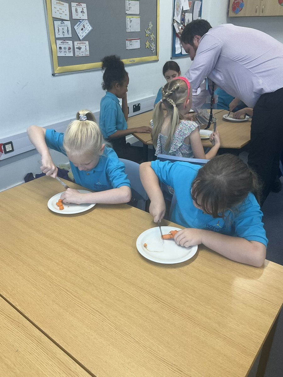 Mr Allen tweet media