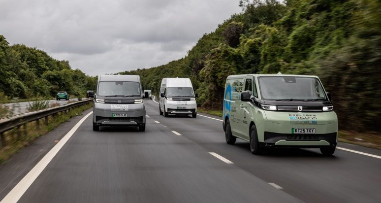 FleetPointUK's tweet image. Farizon launches fully-loaded Big 4 retail offer.

Read More: fleetpoint.org/farizon/farizo…
#Farizon #farizonsv #pricing