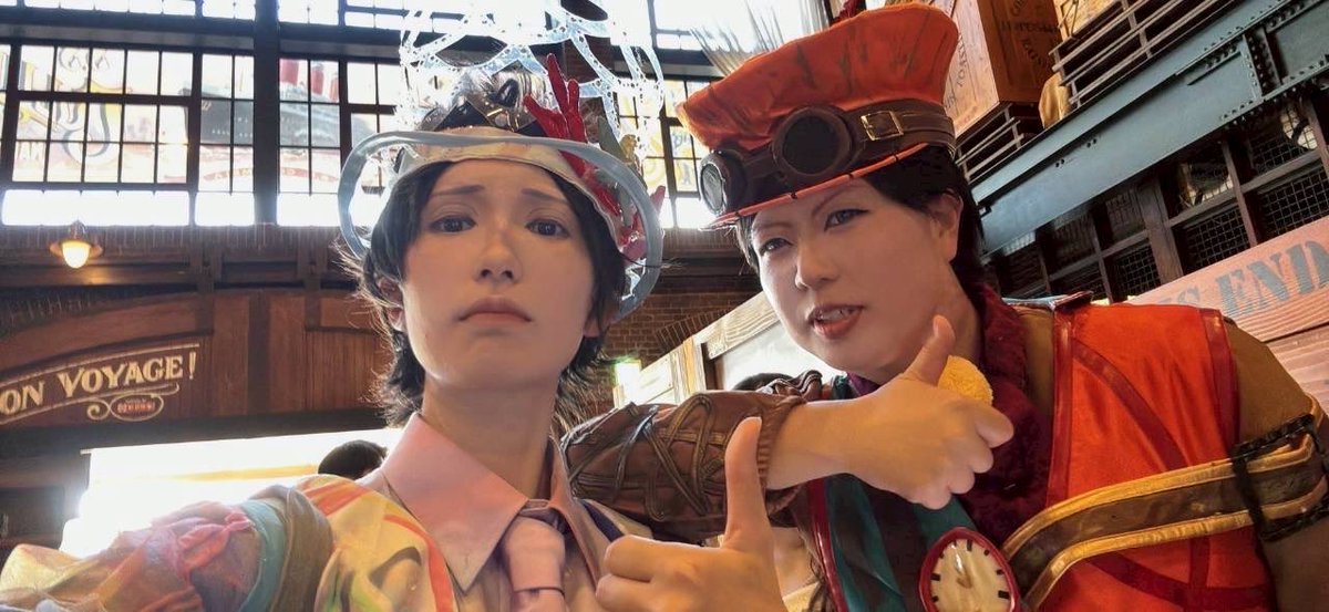 lemondcos's tweet photo. 来年はつだヒュゴと分かち合うんだ。本体はかれこれ10年以上の仲なのに、仮装すると何故か初年度前半を繰り広げる私たち...何故だ....そろそろ分かち合おうね.....。
#Lemoncoslog https://t.co/J6gmPCXV6U