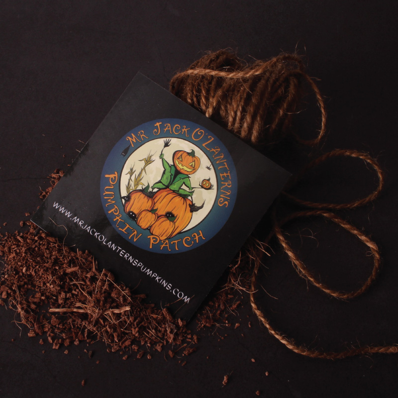 UKStickerMarket's tweet image. 🎃👻 Stickers are a fun (and budget-friendly!) way to add that extra magic—be it eerie labels, playful designs, or just a touch of Halloween charm. 🕸️✨

👉 Swipe for inspiration and print your stickers today at stickermarket.co.uk

#PrintedByStickerMarket #StickerMarket