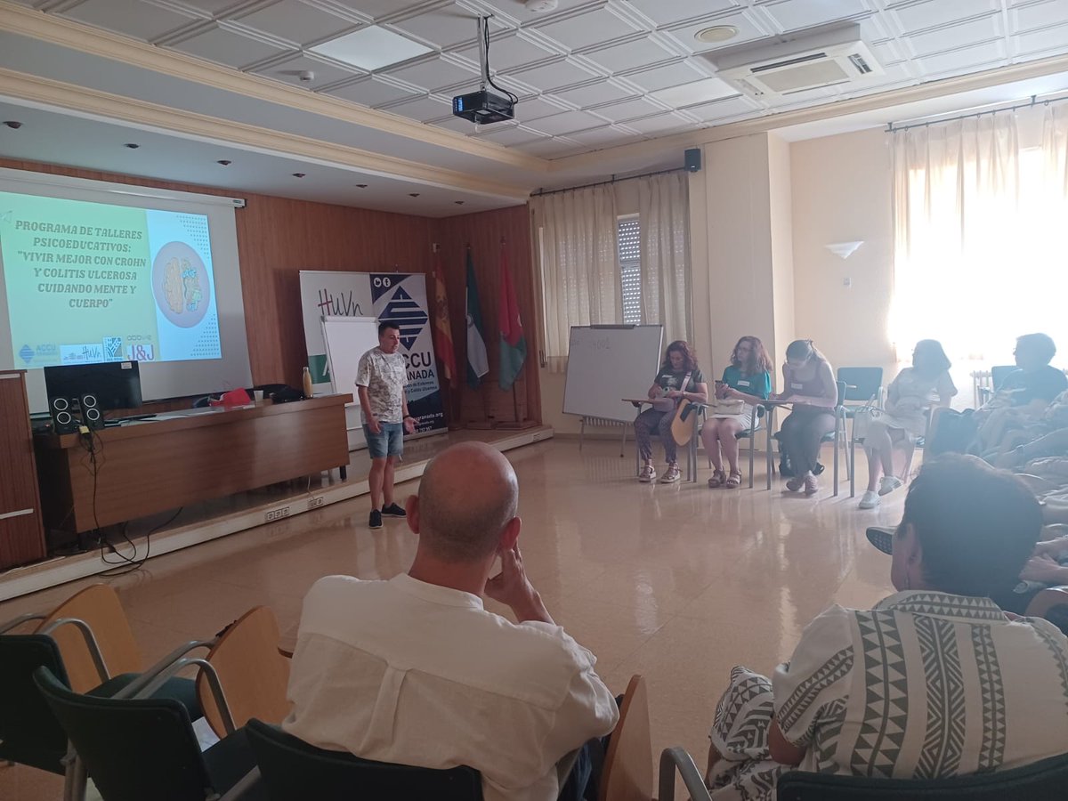 Ayer compartimos una jornada valiosa en el taller “Estrés y EII” en el HUVN.
Gracias a Eva (psicóloga) y Lola (enfermera) por su entrega y cercanía.
Y al Hospital Virgen de las Nieves por hacerlo posible. 💚
#EII #SaludMental #HUVN