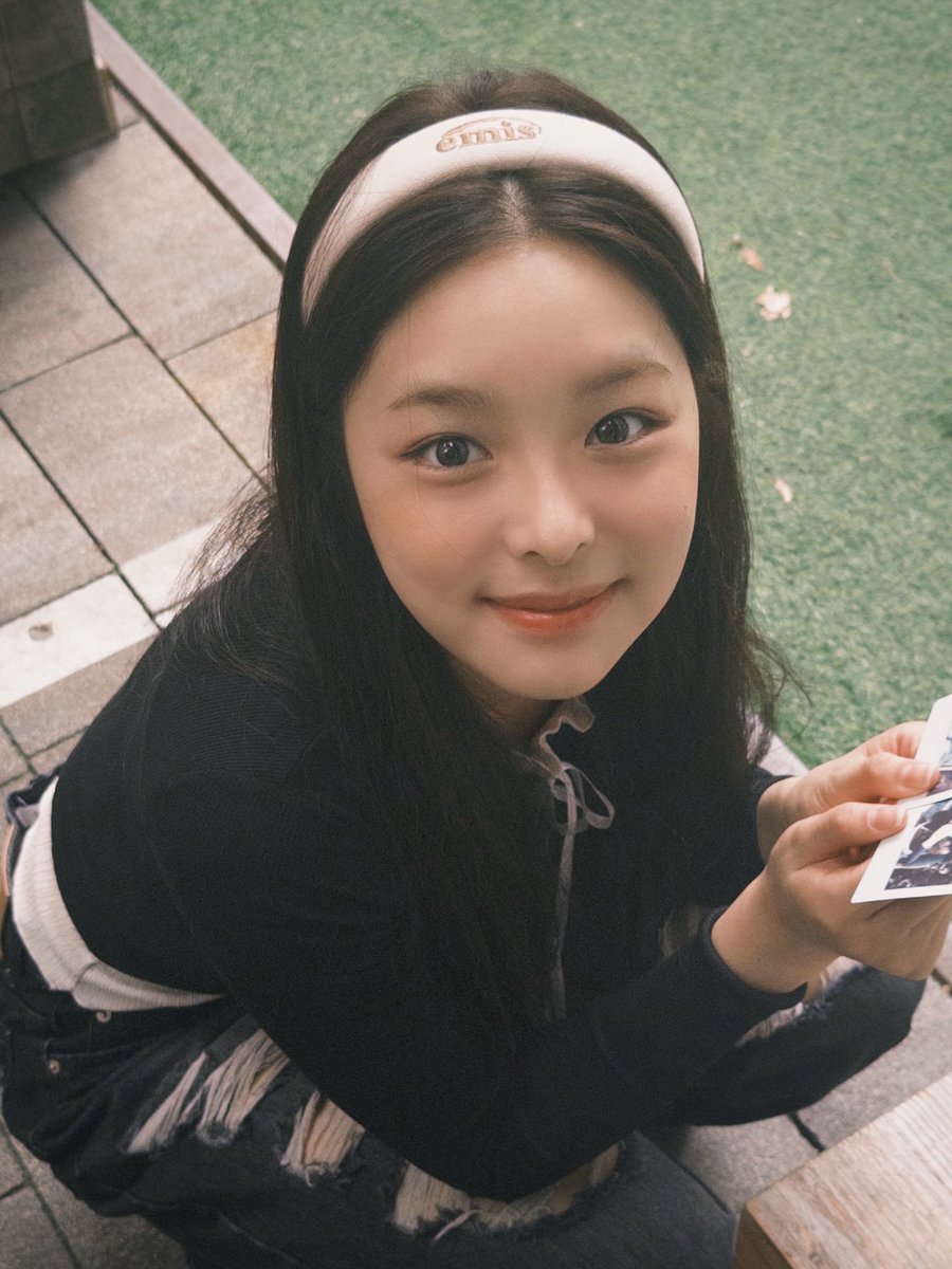 nahyunrang's tweet photo. 251003 앳하트 인스타그램

🐰˖˚ ༘🥕

#앳하트 #AtHeart #나현 #NAHYUN https://t.co/NamL3ZPAFO