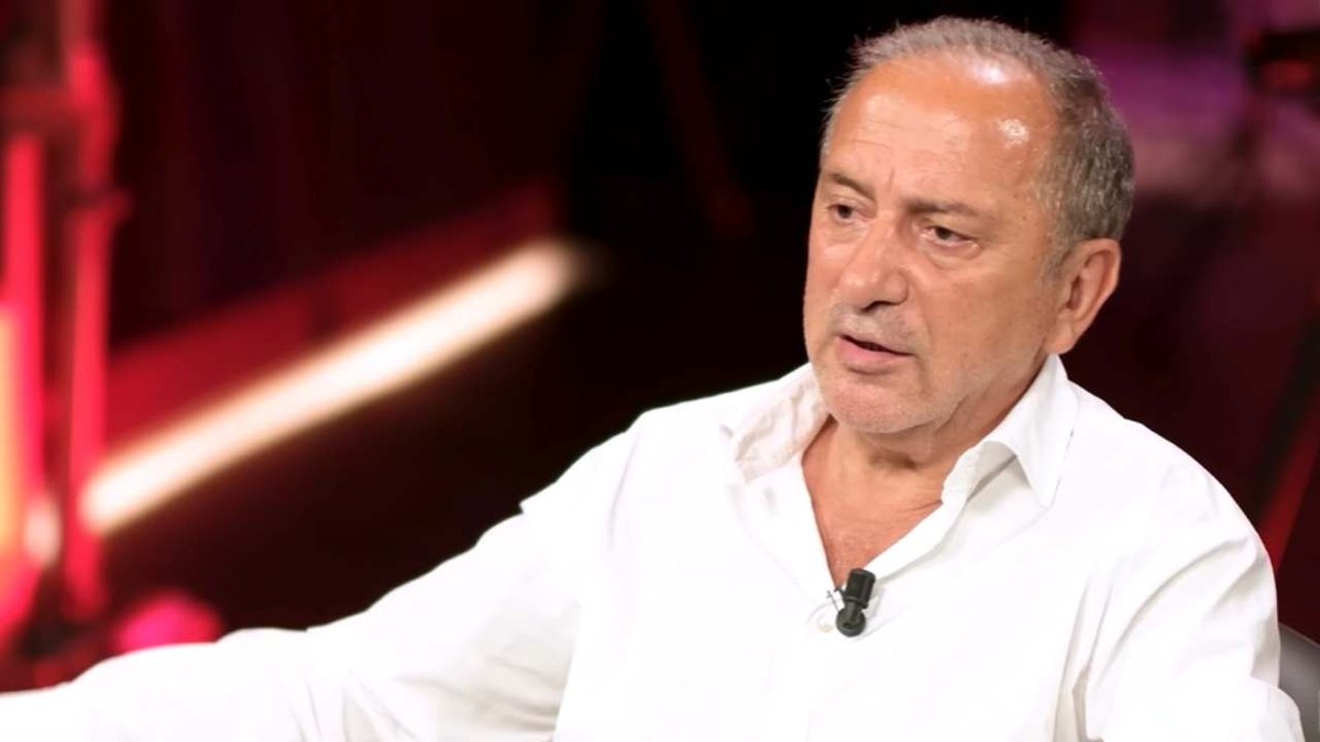 📌'Cumhurbaşkanına tehdit' suçlamasıyla yargılanan Fatih  Altaylı bugün ilk kez hakim karşısına çıktı.

👉Mahkeme 104 gündür cezaevinde olan Altaylı'nın "tutukluluğuna devam" kararı verdi.