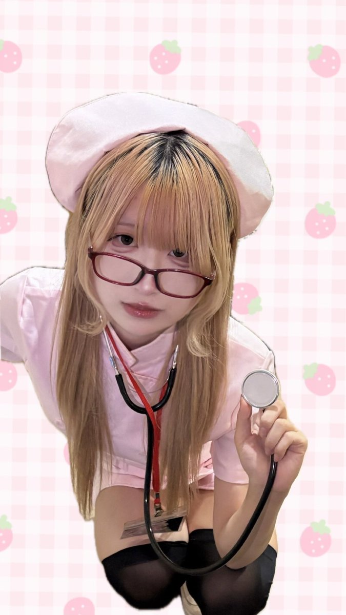 死ぬほど可愛い上目遣い
 #自撮り界隈