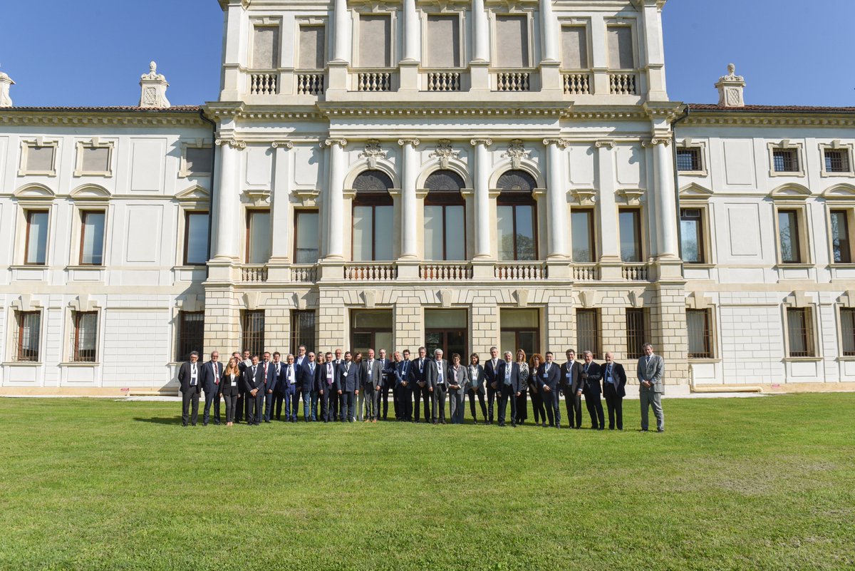 In Villa Valmarana Morosini il VI Summit Accademico CUOA: Rettori e delegati di 18 Atenei italiani a confronto su #AI e internazionalizzazione, leve strategiche per rafforzare la competitività dell’alta formazione. 

#CUOA #SummitAccademici