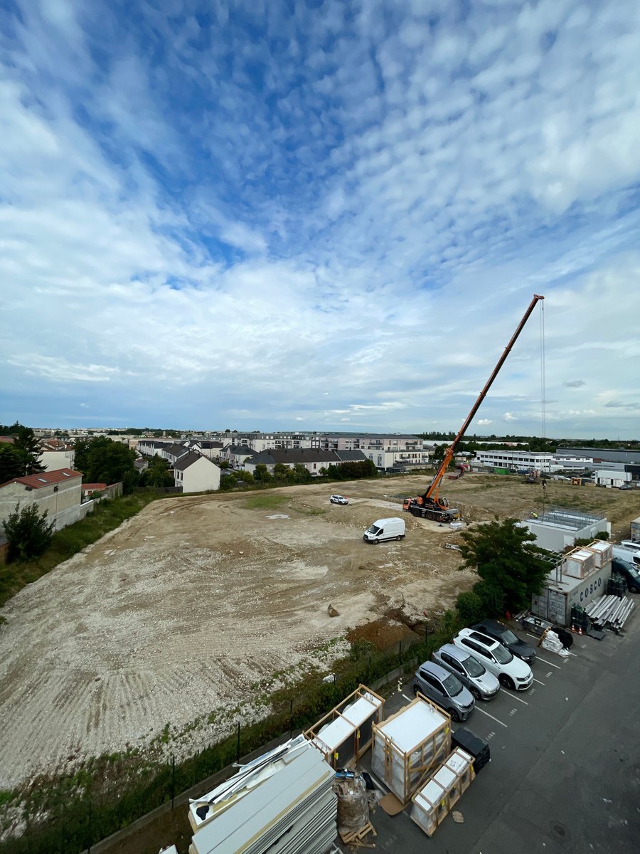 🏗 A <a href="/villemorangis/">Ville de Morangis</a>, Les Maçons Parisiens construisent, en Entreprise Générale, 120 logements répartis en 100 logements collectifs et 20 maisons : lesmaconsparisiens.fr/r%C3%A9alisati…

📐 Maître d'ouvrage : SEQENS

🏛 Atelier d’architecture : SAGV (studio d’architecture Galliot Vannier)