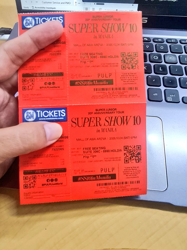 Betsy2914's tweet photo. All I thought hindi na talaga ako makakapanood..

This will be my 1st #SuperJunior Concert

See you #SS10inManila https://t.co/VosdyG8KsS