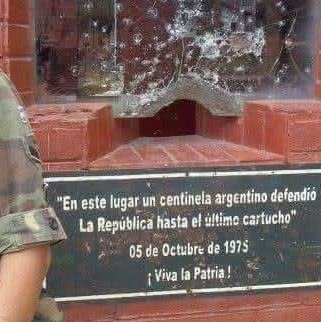 La mística que tiene esta foto, mamadera..