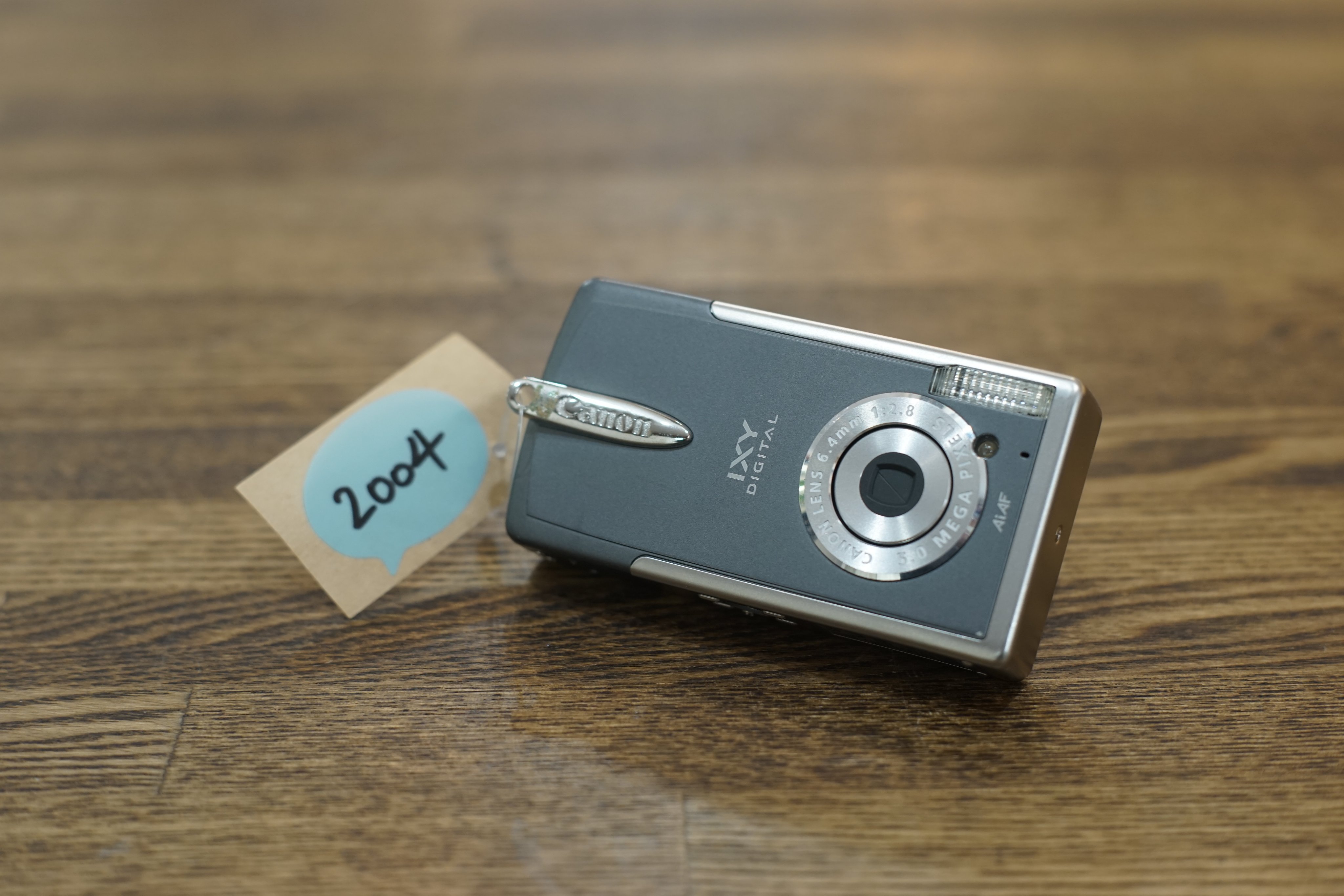 【動作確認ＯＫ】CANON　IXY Digital L2 IXY DIGITAL L2は単焦点レンズにCCDセンサーでスタイリッシュな