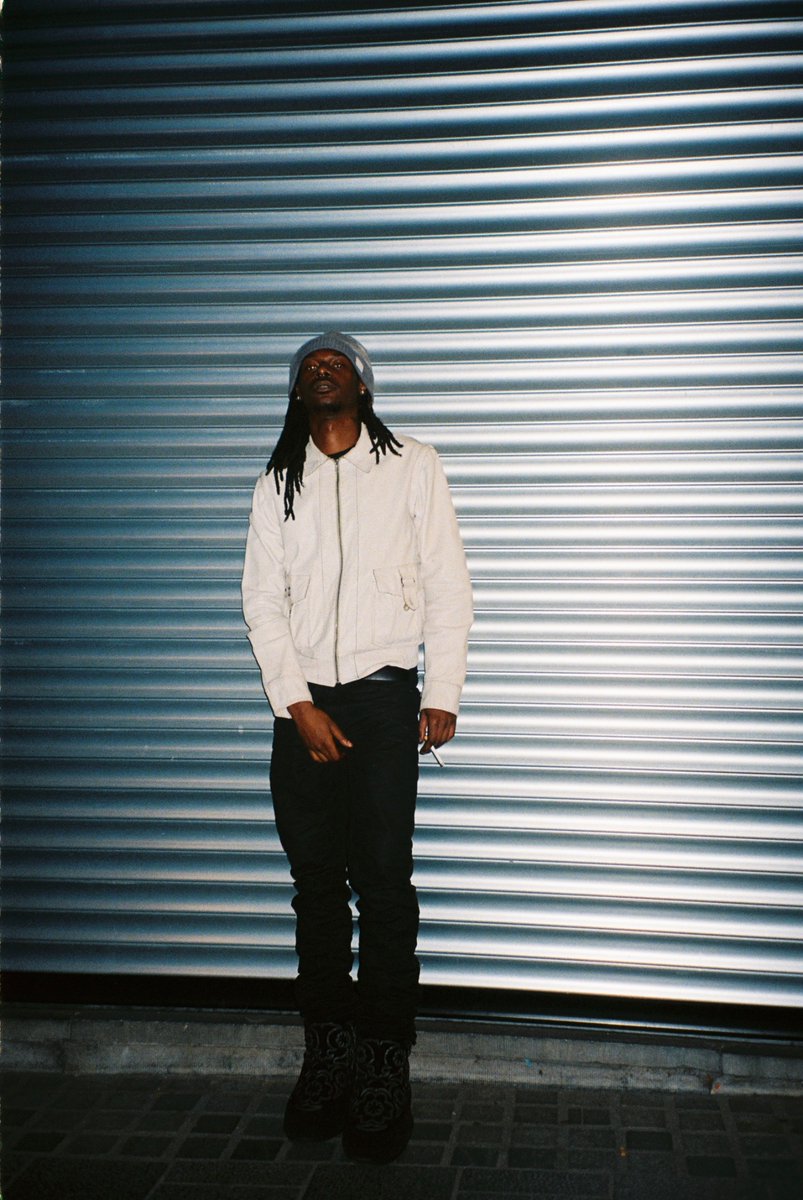 📷 : <a href="/tenkouistheboss/">tenkou-sama🇨🇲</a> 

#PRETTYBOIMUSIK