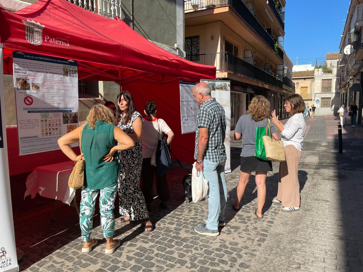 iata_csic's tweet image. El grupo de Percepción y Comportamiento del Consumidor y Nutrición Adaptada del @iata_csic ha asistido al II Encuentro de la Salud organizado por el @AytoPaterna. 

Allí han presentado sus investigaciones centradas en la deglución y percepción sensorial de los alimentos.