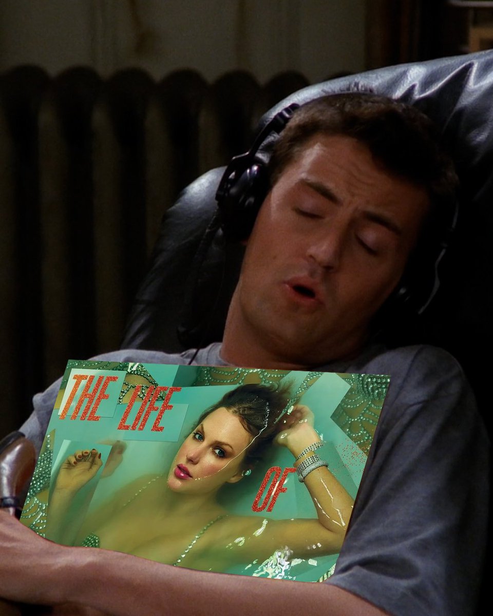 StreamMaxES's tweet image. Que nadie me hable durante los próximos 3 días porque voy a estar escuchando The Life of a Showgirl 😌