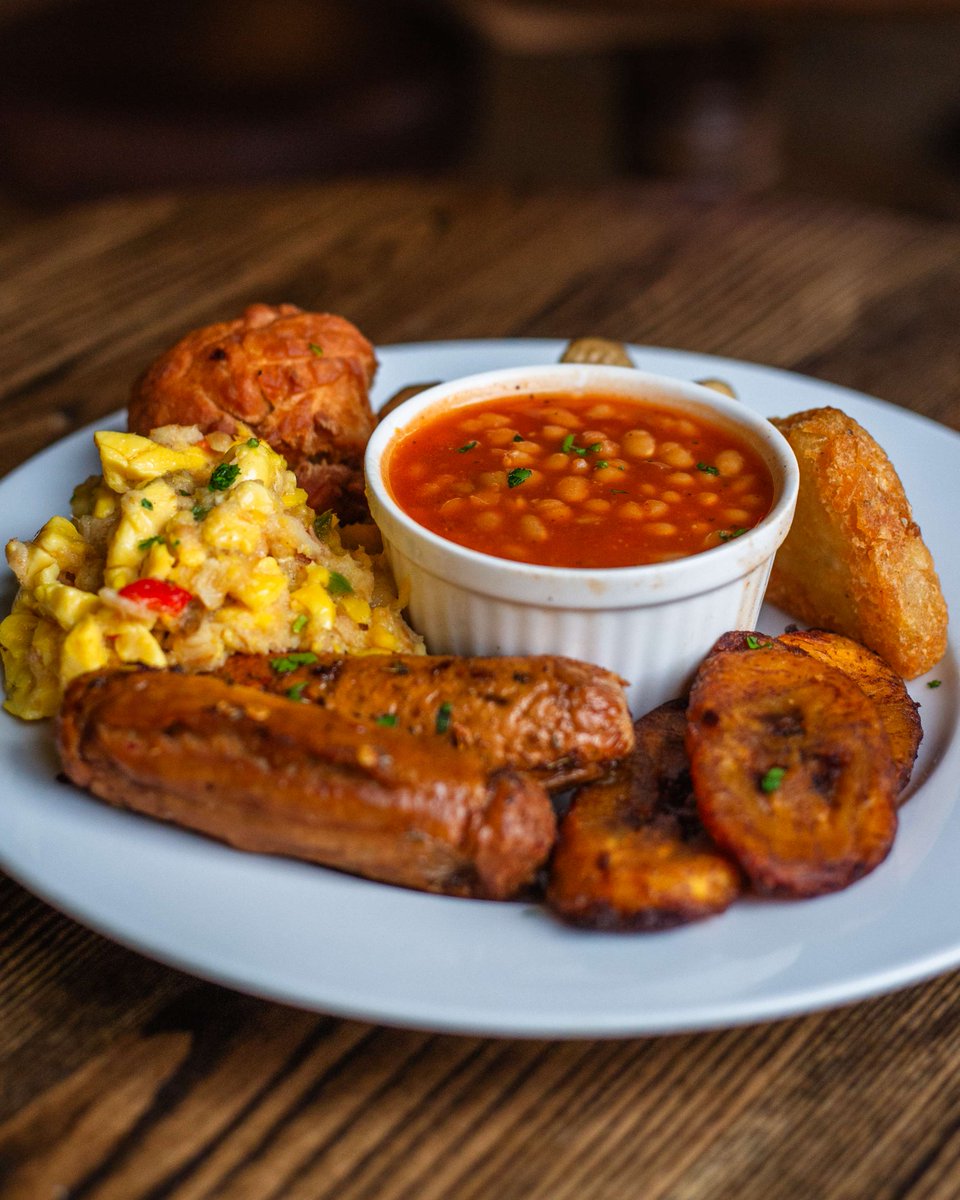 qotspub's tweet image. Gather round, huns, we've got a treat for you 💅😌

Every Friday &amp;amp; Saturday Original Flava are serving up a delicious breakfast and it's one you simply don't want to miss - believe us 👏 

Book a table via our website and ENJOY 😋
