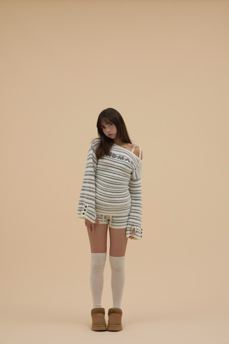 Connie one shoulder set up color gray/beige ¥17600-tax in 淡い