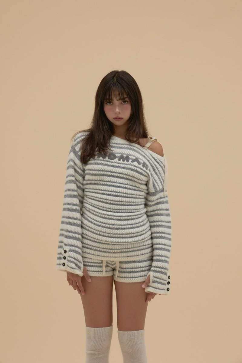 Connie one shoulder set up color gray/beige ¥17600-tax in 淡い