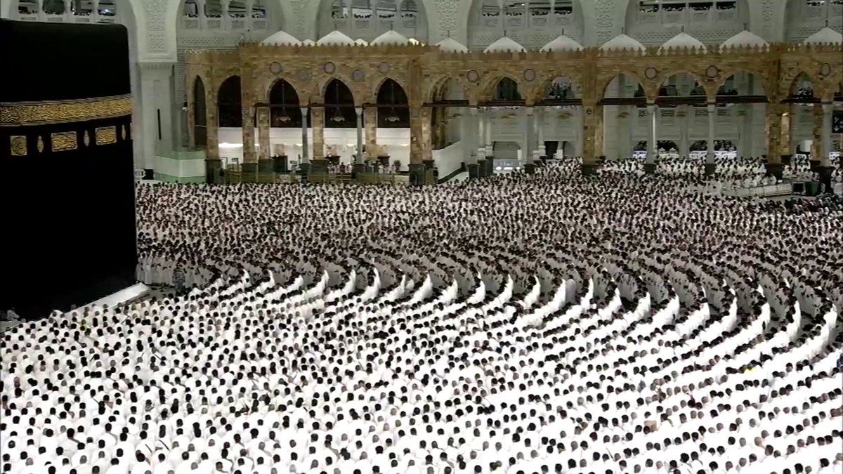 "ربنا أبصرنا وسمعنا فارجعنا نعمل صالحا"... تلاوة خاشعة تبعث التأمل والتدبر بصوت الشيخ عبد الله الجهني خلال صلاة الفجر في المسجد الحرام #الإخبارية 