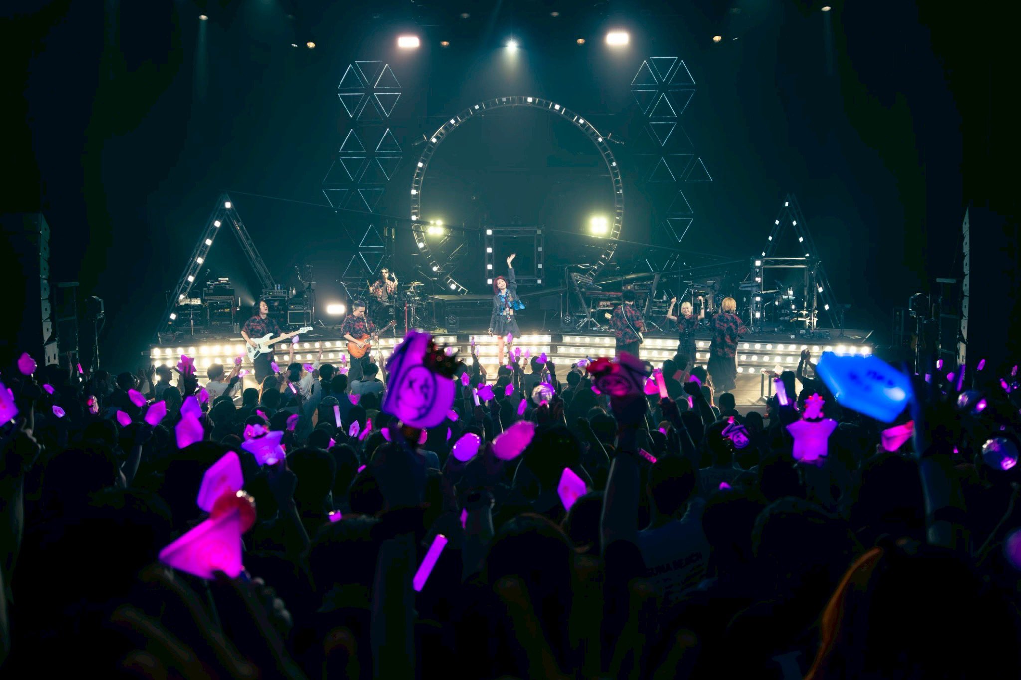 G2UCkOwbMAA8aXp?format=jpg&name=large