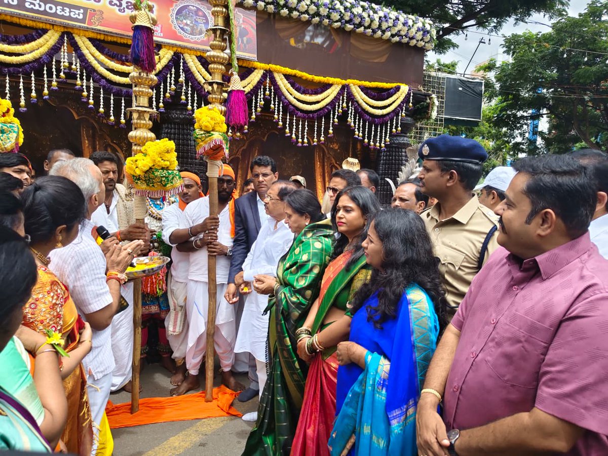 SPTumkur's tweet photo. TumakuruDasara-2025
#TumakuruDistrictPolice
#TumakuruDasara2025
#Ambari #bandobasth
@venkatashok https://t.co/VfK2mg1phO