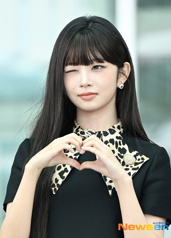 Kstyle_news's tweet image. 【PHOTO】IVE レイ＆リズ、ファッションショーのためフランスへ出国（動画あり）
kstyle.com/article.ksn?ar…

#IVE #レイ #リズ