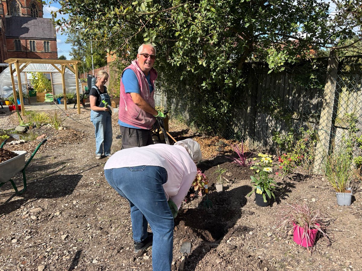 TheMonasteryMcr's tweet photo. Itβs been another glorious couple of weeks in the Monastery #garden & the vibe is pure abundance!
Weβve planted, sanded, paintedβ¦ shared work, breaks & laughs π
The gardenβs glowing & the cafΓ©βs still serving Monastery-grown salad π₯
#GreenSpacesFund #Manchester @gme_trust https://t.co/7t1HSuBt60
