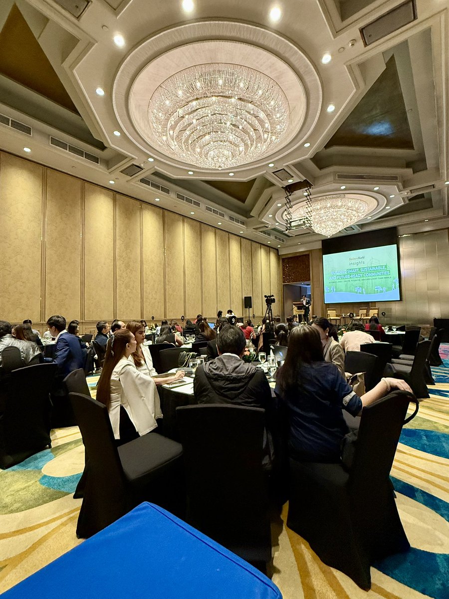 Jaollibee's tweet image. Happening now: #BusinessWorldInsights with the theme, “Building Smart, Sustainable and Future-Ready Communities” at the Dusit Thani Manila. @bworldph