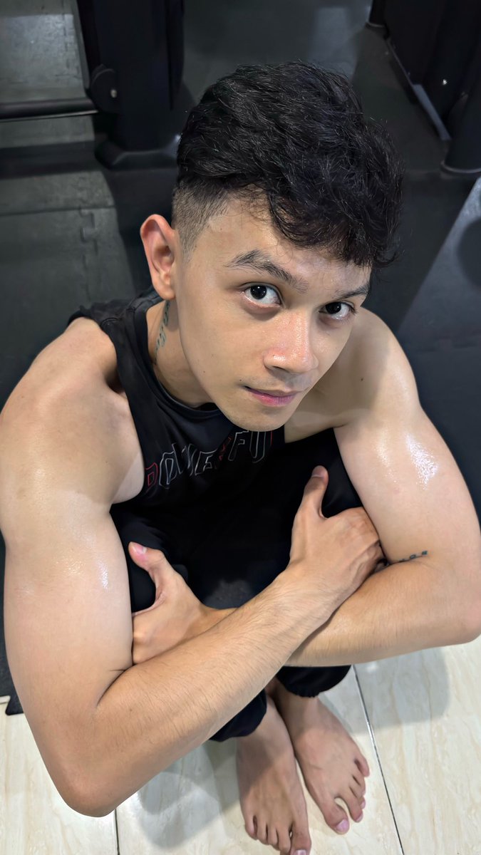 faryanggaa's tweet photo. 🙇🏻‍♂️ https://t.co/YaxaGfwTU2