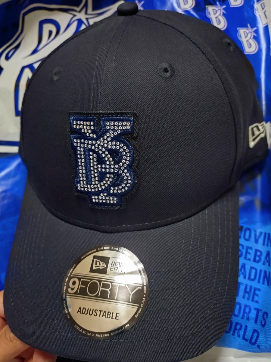 ジャクソンのスエット買えたどー！キャップも実物見たらかわいかったから買った🧢
#baystars
#baystore