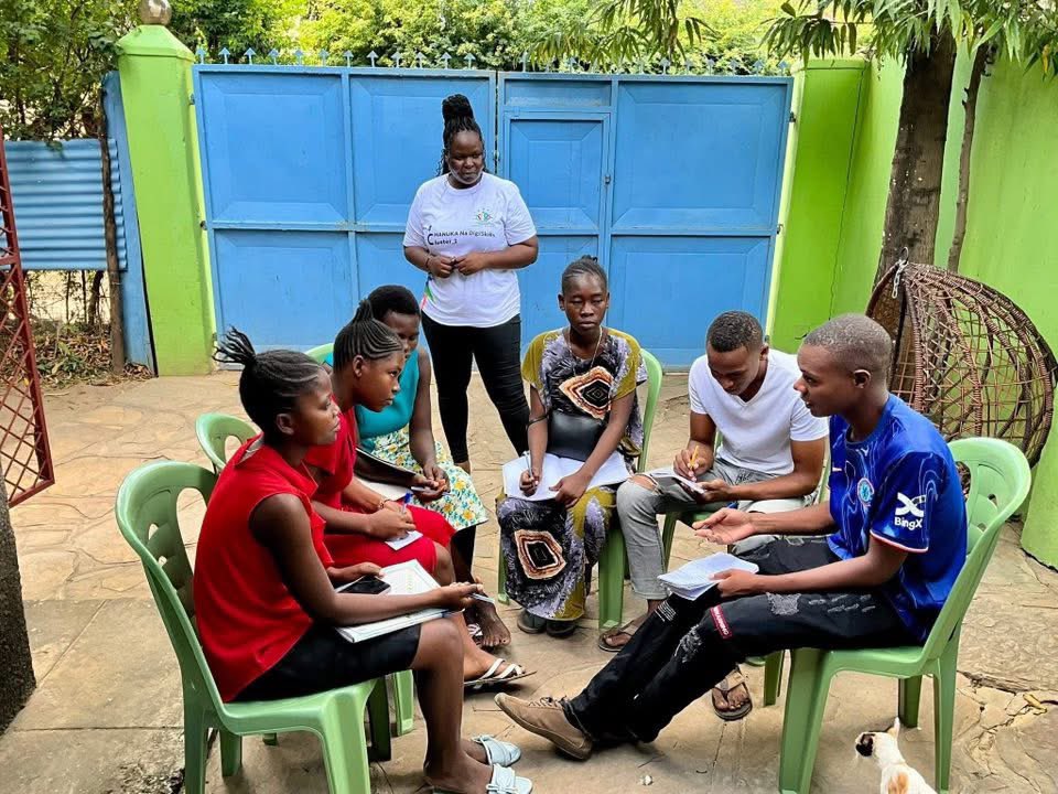 ForIntegrityOrg's tweet image. 📍What’s one thing you learned in a group discussion that you’ll never forget? Drop it in the comments!

Learning isn’t just about listening, it’s about sharing, questioning, and building together. Here’s why group discussions and breakout sessions are powerful and matter to us…