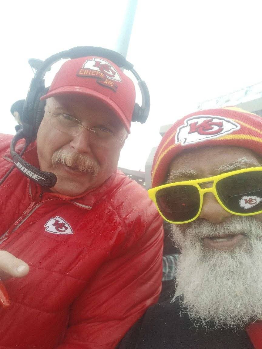 Kcsuperman's tweet photo. We out here 😎🏈 https://t.co/kd9D4zOtYy