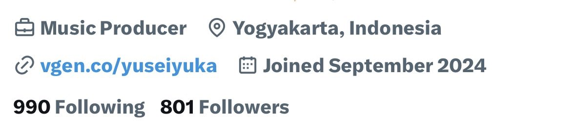yuseiyuka's tweet image. THANK YOU FOR 800 FOLLOWERS!! Halloween SPECIAL music and discount very soon 👀🤫🤫