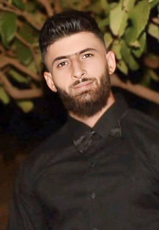 cillevitv (@cillevitv) on Twitter photo Hama’da HTŞ’li teröristler, hiçbir gerekçe olmadan kaçırdıkları Alevi genç Mahmud Hanis’i vahşice katlederek cesedini ormanlık alana attı.
Alevilere  yönelik bu sistematik vahşet sürerken, uluslararası toplumun sessizliği tepki çekiyor. Hama’da HTŞ’li teröristler, hiçbir gerekçe olmadan kaçırdıkları Alevi genç Mahmud Hanis’i vahşice katlederek cesedini ormanlık alana attı.
Alevilere  yönelik bu sistematik vahşet sürerken, uluslararası toplumun sessizliği tepki çekiyor.