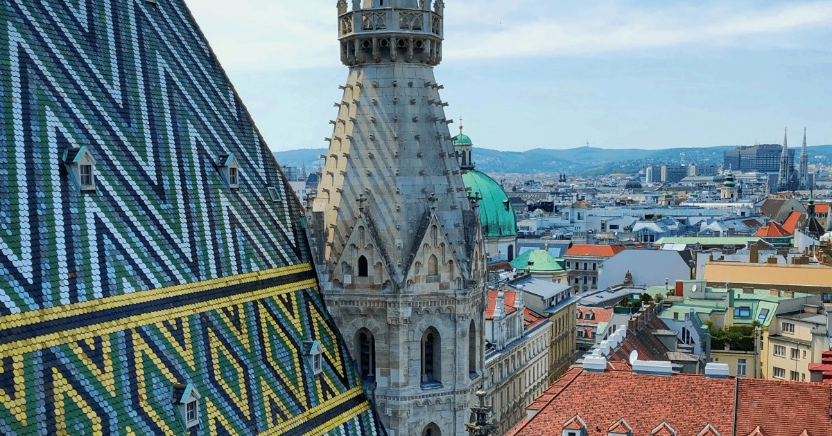 thedroptimes's tweet image. 🔧 Gábor Hojtsy’s #DrupalCon Vienna session picks are live.
Includes Drupal CMS 2.0, Drupal Canvas, and top PHP talks.
Calendar + full guide: bit.ly/4mNVqlM
#Drupal #DrupalConVienna #DrupalCMS2 #AIinDrupal