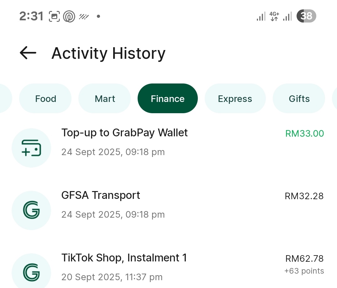 datenasma's tweet photo. @GrabMY i transferred some money to grab wallet yesterday around 2am. Duit dah tolak dari account. But the topup is not reflected in the grab wallet. How long does it take for grab to investigate this? My ticket number is  #CAS-100036709722 https://t.co/MaS28UMH8s